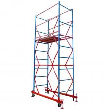 Ключевые характеристики, обеспечивающие эффективность и комфорт:Оптимальные габариты: Базовый блок с размерами 0,7x1,6 метра обеспечивает устойчивость и достаточную площадь рабочей платформы для комфортного размещения инструментов и материалов.Регулируемая высота: Общая высота вышки-туры составляет 4,0 метра, что позволяет достигать значительных высот без необходимости использования громоздких строительных лесов. Высота базового блока – 1,6 метра, а высота каждой секции – 1,2 метра, что дает гибкость в настройке рабочей высоты под конкретные задачи.Мобильность и маневренность: Оснащенная четырьмя колесами, вышка-тура легко перемещается по рабочей площадке. Наличие двух поворотных и двух неповоротных колес обеспечивает превосходную маневренность, позволяя точно позиционировать конструкцию даже в ограниченном пространстве.Безопасность превыше всего: Все элементы вышки-туры разработаны с учетом требований безопасности. Прочные соединения, надежные крепления и возможность установки дополнительных ограждений (при необходимости) минимизируют риски при работе на высоте.Простота сборки и демонтажа: Интуитивно понятная система сборки позволяет быстро и легко подготовить вышку-туру к работе и так же оперативно разобрать ее для транспортировки или хранения. Ключевые характеристики, обеспечивающие эффективность и комфорт:Оптимальные габариты: Базовый блок с размерами 0,7x1,6 метра обеспечивает устойчивость и достаточную площадь рабочей платформы для комфортного размещения инструментов и материалов.Регулируемая высота: Общая высота вышки-туры составляет 4,0 метра, что позволяет достигать значительных высот без необходимости использования громоздких строительных лесов. Высота базового блока – 1,6 метра, а высота каждой секции – 1,2 метра, что дает гибкость в настройке рабочей высоты под конкретные задачи.Мобильность и маневренность: Оснащенная четырьмя колесами, вышка-тура легко перемещается по рабочей площадке. Наличие двух поворотных и двух неповоротных колес обеспечивает превосходную маневренность, позволяя точно позиционировать конструкцию даже в ограниченном пространстве.Безопасность превыше всего: Все элементы вышки-туры разработаны с учетом требований безопасности. Прочные соединения, надежные крепления и возможность установки дополнительных ограждений (при необходимости) минимизируют риски при работе на высоте.Простота сборки и демонтажа: Интуитивно понятная система сборки позволяет быстро и легко подготовить вышку-туру к работе и так же оперативно разобрать ее для транспортировки или хранения.