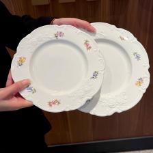 Десертные тарелки DUTRIEUX, керамика, винтажный цветочный принт Десертные тарелки DUTRIEUX, керамика, винтажный цветочный принт