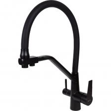 Смеситель для кухни BOND Smart B64-0488 черный матовый с гибким изливом и отдельным краном для питьевой воды: современный дизайн и функциональность. Смеситель для кухни BOND Smart B64-0488 отличается стильным и современным дизайном, который отлично дополнит интерьер вашей кухни. Благодаря удобной ручке и надежному керамическому картриджу, смеситель обеспечивает легкую регулировку потока воды. Гибкая верхняя часть излива позволяет с легкостью ополоснуть мойку и другие крупногабаритные предметы. Аэратор смесителя оснащен функцией экономии воды, насыщает ее пузырьками воздуха и делает струю мягкой, предотвращая разбрызгивание. Он также снижает шум воды, ускоряет выветривание хлора и фильтрует частицы мусора, задерживая их на сетке. Для подачи фильтрованной воды предусмотрена вторая миниатюрная ручка и отдельный канал подачи. Это обеспечивает комфорт и удобство использования, а также позволяет наслаждаться чистой и свежей водой. Аэратор смесителя прост в обслуживании и легко вынимается для чистки. Ключ для аэратора входит в комплект поставки. Корпус смесителя изготовлен из высококачественной нержавеющей стали, гарантируя долгий срок службы и надежность в использовании. Смеситель для кухни с краном для питьевой воды и гибким поворотным изливом BOND Smart B64-0488 - это отличный выбор для тех, кто ценит качество, стиль и функциональность в своем доме. Смеситель для кухни BOND Smart B64-0488 черный матовый с гибким изливом и отдельным краном для питьевой воды: современный дизайн и функциональность. Смеситель для кухни BOND Smart B64-0488 отличается стильным и современным дизайном, который отлично дополнит интерьер вашей кухни. Благодаря удобной ручке и надежному керамическому картриджу, смеситель обеспечивает легкую регулировку потока воды. Гибкая верхняя часть излива позволяет с легкостью ополоснуть мойку и другие крупногабаритные предметы. Аэратор смесителя оснащен функцией экономии воды, насыщает ее пузырьками воздуха и делает струю мягкой, предотвращая разбрызгивание. Он также снижает шум воды, ускоряет выветривание хлора и фильтрует частицы мусора, задерживая их на сетке. Для подачи фильтрованной воды предусмотрена вторая миниатюрная ручка и отдельный канал подачи. Это обеспечивает комфорт и удобство использования, а также позволяет наслаждаться чистой и свежей водой. Аэратор смесителя прост в обслуживании и легко вынимается для чистки. Ключ для аэратора входит в комплект поставки. Корпус смесителя изготовлен из высококачественной нержавеющей стали, гарантируя долгий срок службы и надежность в использовании. Смеситель для кухни с краном для питьевой воды и гибким поворотным изливом BOND Smart B64-0488 - это отличный выбор для тех, кто ценит качество, стиль и функциональность в своем доме.