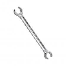 Премиальный немецкий инструмент Stahlwille, который превосходит самые высокие профессиональные требования. Произведено в Германии. Профессиональный разрезной двойной накидной гаечный ключ STAHLWILLE , 41083032 OPEN-RING серии 24 с двойным шестигранником, размер 30 х 32 мм, длина 300 мм. Выкован из высококачественной легированной хромом стали, полностью хромирован. Профиль AS-Drive® обеспечивает высокую передачу усилия без повреждения крепежа. Усилие передается на плоские грани гаек и головок болтов, а кромки граней остаются свободными и не округляются. Выдерживает экстремальные нагрузки, отличается чрезвычайной долговечностью. Благодаря двутавровому профилю обладает высокой прочностью на изгиб при малом весе, а также удобной для удерживания поверхностью, не режущей руку. Контактная поверхность ключа обработана так, что он удобно лежит в руке, даже когда используется в течение длительного периода времени и когда к ключу прикладывается значительное усилие. Премиальный немецкий инструмент Stahlwille, который превосходит самые высокие профессиональные требования. Произведено в Германии. Профессиональный разрезной двойной накидной гаечный ключ STAHLWILLE , 41083032 OPEN-RING серии 24 с двойным шестигранником, размер 30 х 32 мм, длина 300 мм. Выкован из высококачественной легированной хромом стали, полностью хромирован. Профиль AS-Drive® обеспечивает высокую передачу усилия без повреждения крепежа. Усилие передается на плоские грани гаек и головок болтов, а кромки граней остаются свободными и не округляются. Выдерживает экстремальные нагрузки, отличается чрезвычайной долговечностью. Благодаря двутавровому профилю обладает высокой прочностью на изгиб при малом весе, а также удобной для удерживания поверхностью, не режущей руку. Контактная поверхность ключа обработана так, что он удобно лежит в руке, даже когда используется в течение длительного периода времени и когда к ключу прикладывается значительное усилие.