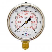 Манометр виброустойчивый ЭКОМЕРА МД93 для измерения давления газообразных и жидких, не сильно вязких и кристаллизующихся сред, не агрессивных по отношению к медным сплавам (вода, пар, газ, масло, керосин, бензин, дизельное топливо) в местах с повышенной вибрацией и пульсацией. Межповерочный интервал 2 года. Присоединение Медный сплав, штуцер снизу (радиальное исполнение) Измерительный элемент Трубчатая пружина, медный сплавПередаточный механизмТрибко-секторный, медный сплав Корпус Нержавеющая сталь, пылевлагозащищенность IP 67 согласно ГОСТ 14254-96 Заполнение корпуса Силикон, глицерин Циферблат Алюминиевый, белого цвета, с ограничительным шрифтом, шкала черного цвета Стрелка Алюминиевая, черного цвета Стекло Приборное Кольцо Нержавеющая сталь, завальцованно Манометр виброустойчивый ЭКОМЕРА МД93 для измерения давления газообразных и жидких, не сильно вязких и кристаллизующихся сред, не агрессивных по отношению к медным сплавам (вода, пар, газ, масло, керосин, бензин, дизельное топливо) в местах с повышенной вибрацией и пульсацией. Межповерочный интервал 2 года. Присоединение Медный сплав, штуцер снизу (радиальное исполнение) Измерительный элемент Трубчатая пружина, медный сплавПередаточный механизмТрибко-секторный, медный сплав Корпус Нержавеющая сталь, пылевлагозащищенность IP 67 согласно ГОСТ 14254-96 Заполнение корпуса Силикон, глицерин Циферблат Алюминиевый, белого цвета, с ограничительным шрифтом, шкала черного цвета Стрелка Алюминиевая, черного цвета Стекло Приборное Кольцо Нержавеющая сталь, завальцованно