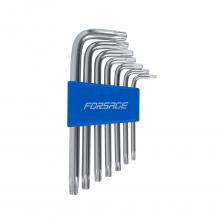 Набор Г-образных ключей предназначен для работ с резьбовыми соединениями. Находит применение для бытовых нужд, а также на станциях технического обслуживания, в автомастерских и других сферах. Прочные ключи выполнены из качественной хромированной стали, что обеспечивает надежность, долговечность и антикоррозийные свойства. Набор поставляется в пластиковом держателе для удобного хранения и транспортировки. Набор Г-образных ключей предназначен для работ с резьбовыми соединениями. Находит применение для бытовых нужд, а также на станциях технического обслуживания, в автомастерских и других сферах. Прочные ключи выполнены из качественной хромированной стали, что обеспечивает надежность, долговечность и антикоррозийные свойства. Набор поставляется в пластиковом держателе для удобного хранения и транспортировки.