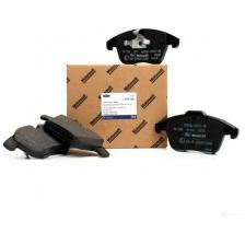 Дисковые тормозные колодки передние Ford 1916756 (1 шт.) черный Дисковые тормозные колодки передние Ford 1916756 (1 шт.) черный