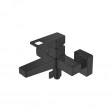 Диаметр декоративных чашек 70 мм Душевой гарнитур в комплекте Межосевое расстояние 150 мм Данное расстояние изменяется за счет входящих в комплект эксцентриков на 10 мм в большую или меньшую стороны. Диаметр декоративных чашек 70 мм Душевой гарнитур в комплекте Межосевое расстояние 150 мм Данное расстояние изменяется за счет входящих в комплект эксцентриков на 10 мм в большую или меньшую стороны.