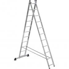 Алюминиевая двухсекционная лестница Variant 2*11 SC 2011 представляет собой надежное и практичное решение для бытового использования. Изготовленная из прочного алюминия, она обладает легким весом всего 8.9 кг, что облегчает ее транспортировку и установку. Лестница имеет 22 ступени, обеспечивая рабочую высоту до 3.99 метров, что позволяет выполнять различные задачи на высоте. Максимальная рабочая нагрузка составляет 150 кг, что гарантирует безопасность при использовании. Ширина ступеней в 25 мм обеспечивает комфорт и устойчивость при подъеме. Общая длина лестницы составляет 3.09 метра, что делает ее удобной для хранения и использования в ограниченных пространствах. Эта лестница идеально подходит для выполнения различных задач в домашних условиях, обеспечивая надежность и долговечность. Алюминиевая двухсекционная лестница Variant 2*11 SC 2011 представляет собой надежное и практичное решение для бытового использования. Изготовленная из прочного алюминия, она обладает легким весом всего 8.9 кг, что облегчает ее транспортировку и установку. Лестница имеет 22 ступени, обеспечивая рабочую высоту до 3.99 метров, что позволяет выполнять различные задачи на высоте. Максимальная рабочая нагрузка составляет 150 кг, что гарантирует безопасность при использовании. Ширина ступеней в 25 мм обеспечивает комфорт и устойчивость при подъеме. Общая длина лестницы составляет 3.09 метра, что делает ее удобной для хранения и использования в ограниченных пространствах. Эта лестница идеально подходит для выполнения различных задач в домашних условиях, обеспечивая надежность и долговечность.