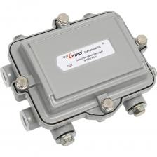 Магистральный сплиттер Ripo smh 204/58/dc 005-500005 предназначен для работы в сетях распределения аналогового и цифрового ТВ сигнала в диапазоне 5 - 1000 МГц. Разъемы IN, OUT - 5/8". Алюминиевый корпус с акриловым покрытием. Допустимое проходное питание 60В/10А. Скрин-фактор не менее 100 дБ. Емкостная развязка. Магистральный сплиттер с акриловым покрытием - оптимальное решение для обустройства сетевых подключений с помощью коаксиальных кабелей. Благодаря конструктивным преимуществам сплиттер позволяет: качественно разветвлять сигналы в абонентской сети без длительного монтажа и настроек; обеспечить отличное качество передачи на большие расстояния без помех и затухания; увеличить срок эксплуатации сети, так как устройства долговечны и не подвержены поломкам за счет прочного запаянного, опрессованного и оцинкованного корпуса; сделать систему более компактной за счет небольших размеров и расположения кабеля под корпусом. Магистральный сплиттер Ripo smh 204/58/dc 005-500005 предназначен для работы в сетях распределения аналогового и цифрового ТВ сигнала в диапазоне 5 - 1000 МГц. Разъемы IN, OUT - 5/8". Алюминиевый корпус с акриловым покрытием. Допустимое проходное питание 60В/10А. Скрин-фактор не менее 100 дБ. Емкостная развязка. Магистральный сплиттер с акриловым покрытием - оптимальное решение для обустройства сетевых подключений с помощью коаксиальных кабелей. Благодаря конструктивным преимуществам сплиттер позволяет: качественно разветвлять сигналы в абонентской сети без длительного монтажа и настроек; обеспечить отличное качество передачи на большие расстояния без помех и затухания; увеличить срок эксплуатации сети, так как устройства долговечны и не подвержены поломкам за счет прочного запаянного, опрессованного и оцинкованного корпуса; сделать систему более компактной за счет небольших размеров и расположения кабеля под корпусом.