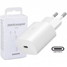 Сетевое зарядное устройство Samsung EP-TA800 с кабелем Type-C 1м белый (EP-TA800XWEGWW) Сетевое зарядное устройство Samsung EP-TA800 с кабелем Type-C 1м белый (EP-TA800XWEGWW)