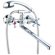 Двухвентильный смеситель с длинным плоским изливом для ванной комнаты и раковины бренда TSARSBERG. Поворотный излив позволяет использовать кран на умывальнике и для набора ванны, оснащен аэратором. Управление смешиванием осуществляется двумя металлическими маховиками, водозапорные механизмы - латунные кран-буксы с керамическими пластинами. Управление потоками осуществляется керамическим дивертором в корпусе смесителя. В комплекте с смесителем - эксцентрики для подключения, декоративные отражатели, душевая лейка, шланг для душевой лейки 150 см, держатель лейки на корпус смесителя. Держатель для лейки с незафиксированной на держателе гайкой, благодаря чему можно выбрать положение держателя при его установке. Смеситель соответствует типу ГОСТ См-ВУДРНШлА. Двухвентильный смеситель с длинным плоским изливом для ванной комнаты и раковины бренда TSARSBERG. Поворотный излив позволяет использовать кран на умывальнике и для набора ванны, оснащен аэратором. Управление смешиванием осуществляется двумя металлическими маховиками, водозапорные механизмы - латунные кран-буксы с керамическими пластинами. Управление потоками осуществляется керамическим дивертором в корпусе смесителя. В комплекте с смесителем - эксцентрики для подключения, декоративные отражатели, душевая лейка, шланг для душевой лейки 150 см, держатель лейки на корпус смесителя. Держатель для лейки с незафиксированной на держателе гайкой, благодаря чему можно выбрать положение держателя при его установке. Смеситель соответствует типу ГОСТ См-ВУДРНШлА.