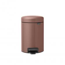 Ведро для мусора Brabantia NewIcon с крышкой 3 л металл светло-коричневое с педалью Ведро для мусора Brabantia NewIcon с крышкой 3 л металл светло-коричневое с педалью