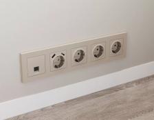 Комплект мех-ма компьютерной розетки RJ-45 экранированной с автоматической защитной шторкой Alfa Серо-бежевый матовый Quant Ambrella Volt MA372005 (AP3720, VM185) Комплект мех-ма компьютерной розетки RJ-45 экранированной с автоматической защитной шторкой Alfa Серо-бежевый матовый Quant Ambrella Volt MA372005 (AP3720, VM185)