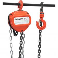Ручная таль Gigant CHS-0,5-6 используется на строительных и производственных площадках для вертикального подъема грузов. Благодаря защитной скобе вероятность соскальзывания устройства с опорной балки исключается. Шестеренчатая передача защищает внутренние детали от преждевременного износа, что способствует надежности и долговечности приспособления. Ручная таль Gigant CHS-0,5-6 используется на строительных и производственных площадках для вертикального подъема грузов. Благодаря защитной скобе вероятность соскальзывания устройства с опорной балки исключается. Шестеренчатая передача защищает внутренние детали от преждевременного износа, что способствует надежности и долговечности приспособления.