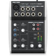 Микшерный пульт Behringer XENYX 502S