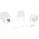 Универсальная розетка DKC 1 порт для модулей Keystone RNW1WH представляет собой надежное решение для организации сетевых подключений в различных условиях. Изготовленная из качественного пластика, она обеспечивает долговечность и устойчивость к внешним воздействиям. Белый цвет розетки позволяет ей гармонично вписываться в любой интерьер. Степень защиты IP20 гарантирует безопасность использования в помещениях, защищая от попадания пыли и мелких частиц. Наличие экранирования способствует снижению электромагнитных помех, что обеспечивает стабильную работу подключенных устройств. Розетка поддерживает установку модулей Keystone, что делает её универсальным выбором для различных сетевых конфигураций.