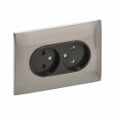 Двойные розетки серии SKANDY – эстетичное решение для вашего пространства. Высококачественный материал и луженая токопроводящая группа обеспечат безопасную эксплуатацию и долгий срок службы механизмов. Разнообразный ассортимент позволяет выбрать наличие/отсутствие защитных шторок, заземления, а также степень защиты от пыли и влаги. Контактные зажимы представлены в винтовом и самозажимном исполнении и обеспечивают надежное соединение. Поставляются в комплекте с рамкой в цвет розетки. Уютная атмосфера и изысканный стиль. SKANDY – переключаться легко!