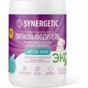 Многофункциональный кислородный отбеливатель-пятновыводитель SYNERGETIC – это мощное и эффективное очищающее средство на основе сильнодействующего кислорода для тканей, поверхностей и предметов. Подходит для выведения сложных и застарелых пятен с цветного и белого белья, в том числе детского белья 0+, эффективно удаляет застарелые и въевшиеся загрязнения органического происхождения. Также может применяться как отбеливатель для белых и светлых тканей, предотвращает посерение. Средство может использоваться как для предварительной обработки пятен, так и при замачивании и стирке в стиральной машине в качестве усилителя моющих средств. Активная формула очищающего средства идеально подходит для чистки кухонной техники и принадлежностей от органических загрязнений и налетов. Средство незаменимо для кухни и ванной комнаты: оно удаляет неприятные запахи и справляется с удалением плесени, загрязнений межплиточных швов, жиром на различных поверхностях, устраняет засоры в сливных отверстиях и трубах. Кислородный очиститель используется также для чистки пола, ковров и ковролина, обивки мягкой мебели. Он безопасен для природы и человека и подходит для уборки не только дома, но и в детских учреждениях.  
