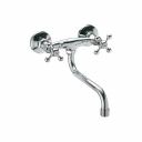 Смеситель для кухни с длинным изливом OLDIE подойдет всем ценителям классического дизайна и надежности конструкции. Двухвентильный смеситель изготовлен из цинка с хромированием, что обеспечивает долговечное использование. Смеситель оснащен керамическими кран-буксами, что гарантирует простоту и долговечность в использовании. В комплект входит встроенный аэратор который рассекает водный поток на множество мелких, насыщает его пузырьками воздуха (аэрирует) и создает таким образом мягкую струю воды без брызг и ограничивает поток подаваемой воды, без какого-либо ущерба для интенсивности и напора струи. 