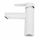 A51101-8 смеситель для умывальника, H=166 мм белый сталь SUS304 картридж D=35 мм излив H=93 мм гибкая подводка: 450 мм в комплекте крепёж: гайка Смеситель для умывальника FASHUN предназначен для подачи и смешения холодной и горячей воды, поступающей из централизованных или местных систем холодного и горячего водоснабжения. Не предназначен для смешивания других иных жидкостей. Продукция торговой марки FASHUN соответствует общеевропейским стандартам (CE), американским стандартам (UL), международным стандартам качества (ISO). Продукция, товарный знак, упаковка, маркировка защищены патентным правом, имеют сертификаты качества.