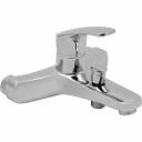 Смеситель для ванны коротким изливом CULTO подойдет всем ценителям современного дизайна и надежности конструкции. Однорычажный смеситель изготовлен из латуни, что обеспечивает долговечное использование. Смеситель оснащен керамическим картриджем, что гарантирует долговечность в использовании. В комплект входит встроенный аэратор который рассекает водный поток на множество мелких, насыщает его пузырьками воздуха и создает мягкую, чистую струю воды без брызг и ограничивает поток подаваемой воды, без ущерба для интенсивности и напора струи. В комплект смесителя входит монтажный набор для удобной и быстрой установки крана. Продукция компании CULTO проходит контроль качества и изготавливается в соответствии с высокими международными стандартами. 