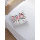 Наволочка декоративная JoyArty на молнии, чехол на подушку Птицы в пионах 45x45 см sl_30008 станет стильным дополнением интерьера.Изготовлена из качественных материалов, что обеспечивает мягкость и комфорт.Удобная застежка-молния позволяет легко надевать и снимать наволочку для стирки.Благодаря яркому дизайну украсит любой интерьер.