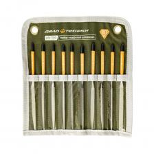 Надфили алмазные применяются для тонкого опиливания материалов высокой твёрдости, например, закалённых высокоуглеродистых сталей. На рабочую часть надфиля нанесен слой синтетических алмазов. Разные профили надфилей позволяют работать с различной геометрией деталей.