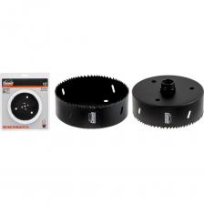 Применение: для сетевых и аккумуляторных дрелей-шуруповертов, легких перфораторах и со стационарными станками в безударном режиме; Назначение: для сверления сквозных отверстий в листовой и нержавеющей стали, легированному и нелегированному алюминию, цветным металлам, пластмассе, гипсокартону, древесно-стружечным плитам, дереву, ламинату; Зубья: специальная прогрессивная геометрия зубьев с переменным шагом 4-6 TPI (4-6.5 мм), крупный и мелкий зуб, разведенные для быстрого и чистого реза. Материал режущей части коронки: HSS M42 Bi-Metal 8% Co (быстрорежущая сталь c содержанием кобальта 8%), 65-68 HRC. Материал корпуса коронки: пружинная сталь 40Х, 48-52 HRC. Максимальная глубина сверления: 38 мм. Соединение коронки: быстрое соединение с универсальным центрирующим сверлом (серия GP2502) в одно движение при помощи адаптера в комплекте. Хвостовик с центрирующим сверлом в комплект поставки не входит. Предельно допустимое отклонение (толеранс) готового отверстия: +/- 1 мм.  Упаковка: индивидуальный блистер. Внимание, изображение товара может отличаться от реального! Верные параметры указаны в технических характеристиках товара.