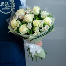 Букет живых цветов ЦВЕТНИК ЦВЕТЫ И ПОДАРКИ Сборный букет с розой и альстромерией