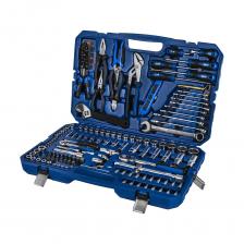 Универсальный набор инструмента КОБАЛЬТ 1/4 и 1/2, содержащий 172 предмета, представляет собой надежное решение для выполнения различных задач. В комплект входят головки размером от 4 до 32 мм, что позволяет работать с широким спектром крепежных элементов. Набор оснащен 6-гранными головками, а также головками Е-типа, обеспечивающими надежное сцепление и минимизирующими риск повреждения крепежа. Инструменты выполнены из прочной хром-ванадиевой стали, что гарантирует их долговечность и устойчивость к коррозии. Набор включает комбинированные и разводные ключи, отвертки SL и PH, а также биты различных типов, таких как HEX, TORX, SL, PH и PZ. Все элементы удобно размещены в пластиковом кейсе, что облегчает транспортировку и хранение.