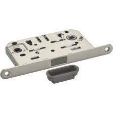 MORELLI Защелка (замок) магнитная M1895 MSN, сантехническая, цвет - матовый сатинированный никельМагнитный замок - это самый современный и наиболее тихий вид замка. К преимуществам такого замка относятся: Главное преимущество магнитных замков – бесшумность. Автоматическое закрывание: при закрытии двери замок защелкивается сам, не нужно поворачивать механизм вручную. Надежность: магнит практически не изнашивается, а замок не взаимодействует с дверной коробкой, а значит, процесс открывания / закрывания не может привести к ее повреждению.  