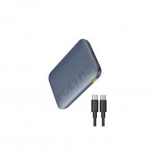 Магнитный беспроводной зарядный аккумулятор Hypercore Go 5K оснащен мощными магнитами, которые точно совпадают с совместимыми с MagSafe устройствами. Это обеспечивает надежное и стабильное соединение для оптимальной зарядки, позволяя вам заряжаться без хлопот с кабелями. Разработанный для активного образа жизни, этот внешний аккумулятор может похвастаться тонким и легким корпусом, который удобно помещается в кармане, сумке или руке. Несмотря на компактный размер, он обеспечивает надежную зарядку, что делает его идеальным спутником в путешествиях, поездках на работу и приключений. Наслаждайтесь удобством быстрой беспроводной зарядки. Благодаря выходной мощности 7,5 Вт VOLTME Hypercore Go 5K заряжает устройства быстро и эффективно. Независимо от того, заряжаете ли вы свой iPhone, AirPods или другие устройства с поддержкой Qi, вы можете рассчитывать на постоянную и быструю подачу питания. Технологии: V-Dynamic / Power Delivery / Quick Charge (быстрая зарядка) Порты для зарядки: 1x USB-A, 1x USB-C Поддерживается PPS: да