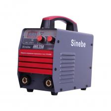 SINEBE Сварочный инвертор ARC 250 предназначен для сварки на постоянном токе. Устройство выполнено с применением инверторной технологии на IGBT транзисторах, поэтому отличается стабильностью и эффективной работой, имеет высокую мощность и производительность. Аппарат отлично подходит для высотных работ в полевых условиях. Имеет компактный корпус и малый вес. К главным преимуществам аппарата относятся быстрый старт дуги, отличная форма сварного шва, минимальное количество брызг.