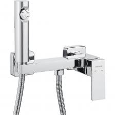 Гигиенический душ является неотъемлемой частью ванной комнаты, особенно для тех, кто ценит комфорт и удобство. С его помощью можно быстро и легко очистить кожу от загрязнений, а также поддерживать ее в чистоте. Смеситель Shevanik оснащен функцией регулировки температуры воды, что позволяет настроить ее под свои предпочтения. Это обеспечивает комфортное использование и предотвращает возможные ожоги. Душевая панель Shevanik S9605T-1 оснащена держателем для гигиенического душа, что делает его использование еще более удобным. Держатель позволяет легко и быстро закрепить душ, а также обеспечивает его надежное крепление.