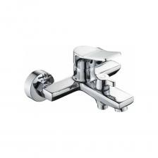 Смеситель для ванны с душевым гарнитуром CULTO подойдет всем ценителям классического дизайна и надежности конструкции. Однорычажный смеситель изготовлен из латуни с защитным покрытием, что обеспечивает долговечное использование и защиту от сколов и образования ржавчины. Смеситель оснащен керамическим картриджем, что гарантирует простоту и долговечность в использовании. В комплект входит встроенный аэратор который рассекает водный поток на множество мелких, насыщает его пузырьками воздуха и создает мягкую, чистую струю воды без брызг и ограничивает поток подаваемой воды, без ущерба для интенсивности и напора струи, а также лейка для душа с тремя режимами и удобным переключателем между режимами душа, шланг для душа длиной 150 см, настенный держатель лейки и монтажный набор для удобной, быстрой установки крана. Продукция компании CULTO проходит контроль качества и изготавливается в соответствии с высокими международными стандартами.