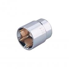 Шестигранная торцевая головка дюймовая HONITON SK-D1313SB рабочим размером 1/2" и длиной 28 мм. Посадочный квадрат 3/8". Предназначена для монтажа и демонтажа резьбовых соединений. Изготовлена из высококачественной хромованадиевой стали, полностью хромированная, что означает высокую износостойкость, устойчивость к деформациям и коррозии. Обеспечивает высокую степень передачи усилия на боковые поверхности головок болтов и гаек без их повреждения. Точный внутренний профиль гарантирует надежный захват головки винта. HONITON – надежный и эффективный инструмент для профессионалов, ценящих качество и удобство работы.