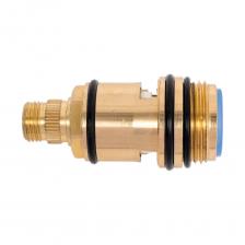 A52-22 кран-букса с керамическими пластинами на 2 хода для использования в качестве дивертора к ванно-душевым смесителям и душ. системам: A52401-1, A52401-7A, A52401-8A, A53001, A53001-7, A53001-8, A52426, A52426-7, A52426-8, A2447, A2486, A2486-7 латунь угол поворота 90° индивидуальная упаковка: целлофановый пакет с подвесом Смеситель для умывальника FASHUN предназначен для подачи и смешения холодной и горячей воды, поступающей из централизованных или местных систем холодного и горячего водоснабжения. Не предназначен для смешивания других иных жидкостей. Продукция торговой марки FASHUN соответствует общеевропейским стандартам (CE), американским стандартам (UL), международным стандартам качества (ISO). Продукция, товарный знак, упаковка, маркировка защищены патентным правом, имеют сертификаты качества.