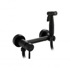 Смеситель с гигиеническим душем, из нержавеющей стали . Создаст комфортные условия для поддержания гигиены. Керамический картридж смешивает воду строго до желаемой температуры и подает ее с регулируемым напором. Управление осуществляется плавным и легким поворотом рычага. Эргономичная лейка включается за счет нажимного механизма. Она изготовлена из экологически безопасного материала, не подверженного коррозии и механическим деформациям. Матовое чёрное покрытие придает ей эстетичный вид. Габаритные размеры: высота 75 мм, ширина корпуса 150 мм, высота лейки 110 мм, глубина 110 мм, длина шланга 150 см, диаметр чашки 60 мм. Вес - 1,250 кг, объём - 0,00500 м3.