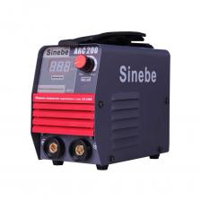 Сварочный инвертор SINEBE ARC 200 - современный аппарат для сварки электродами ММА. Модель стабильно работает при просадках напряжения до 170 В, что позволяет эксплуатировать ее в полевых условиях. На корпусе агрегата имеется множество отверстий для эффективного охлаждения внутренних рабочих узлов.Дополнительные характеристики:Частота питающей сети - 50/60 Гц;Потребляемый ток - 43.6 А;Рабочее напряжение ММА - 21 - 28 В;Сварочный ток MMA (ПН 100%) - 190 А;КПД - 80%;Класс изоляции - F.