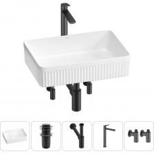 Комплексное предложение по специальной цене от Wellsee. Все составляющие набора проходят деликатные апгрейды для достижения абсолютной гигиены, надежности монтажных элементов и максимального удобства в пользовании. Благодаря инновационному материалу RefCeram® стало возможным создавать поистине изысканные изделия с мягкими силуэтными изгибами и четкими линиями. Невероятные филигранные формы раковины в два раза легче привычной керамики, но прочнее и долговечнее на 30%. Сохраняя внешнюю утонченность и хрупкость, умывальник имеет высокую износостойкость и долговечность. RefCeram® изменила вектор сантехники, обращая её исключительную утилитарность в выразительный предмет дизайна ванной комнаты. Дизайнерская сантехника для умывальной зоны изготовлена в едином стиле, прекрасно дополняет друг друга и создает органичный тандем в широкой линейке цветовых решений. Завершить современный интерьер ванной комнаты можно элегантными зеркалами из коллекции-бестселлера 7 Rays' Spectrum. Каждый товар из набора аккуратно упакован в сверхзащитную тару с надежной фиксацией от случайного смещения и повреждения продукции в процессе транспортировки. Четко отлаженная система отгрузки позволит каждому покупателю получить товар в отличном состоянии и точно в срок. Перед погрузкой каждое изделие проходит детальный визуальный осмотр для обнаружения возможных царапин или повреждений.