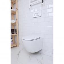 Подвесной унитаз ALCORA Tierra безободковый, с сиденьем дюропласт, микролифт, скрытый монтаж, сочетает в себе оптимальную геометрию, качество и ценовую доступность. Продуманная форма с четкой геометрией граней унитаза позволят вписать его в любой интерьер, в любом стиле Tierra найдет свое место. Безободковая конструкция позволяет отлично омывать внутреннюю часть чаши унитаза, вода распределяется равномерно по всей поверхности и предотвращает появление брызг. За гладкой чашей подвесного унитаза Tierra легко ухаживать, нет труднодоступных мест, нет накоплений известняковых отложений и болезнетворных бактерий. Быстросъемное сиденье из дюропласта дополнит приятное впечатление и обеспечит комфортное использование. Если нужно снять и помыть сиденье, достаточно одного нажатия.