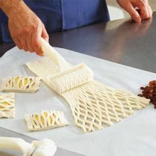 Нож для пиццы из пластика