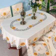 Скатерть овальная белая Julliette Dream