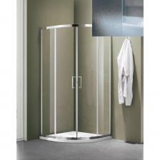 Внимание! Фото отличается, стекло имеет фактуру как на дополнительных фото. Душевое ограждение серии Lea (R-радиусное): выполнено из 5-ти миллиметрового закаленного, безопасного стекла с подвижными дверками. Система двойного профиля позволяет делать регулировку ограждения, универсальность право- и левосторонней установки. Дверные ручки выполнены из качественных материалов. Обладают важными качествами: удобством в использовании, элегантностью и долговечностью. Алюминиевый профиль обладает высокими антикоррозийными свойствами. Глянцевая хромированная поверхность профиля придает ограждениям привлекательный и современный внешний вид. Двойные ролики обеспечивают тихое и плавное открывание двери. Нижние ролики с механизмом отстёгивания обеспечивают легкий доступ к стеклу и профилям для очистки. Металлические элементы конструкции изготовлены из антикоррозионного сплава; стыковые элементы стеклянного ограждения снабжены влагостойкими силиконовыми уплотнителями; магнитное закрывание обеспечивает герметичное прилегание дверей; имеют уникальную быструю систему установки; идеальное соединение алюминиевых профилей; имеют доступные запасные запчасти для сборки. Габариты с диапазоном регулировок - 1000 (980-1000)/1000 (980-1000) мм. 