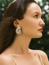 Серьги пластик «Ракушка» крупная, цвет серебро