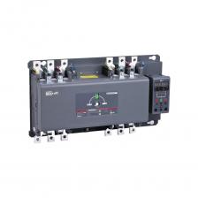 Внимание! Фото товара является условным, при выборе ориентируйтесь на технические характеристики. АВР Dekraft-301 выносной блок управления представляет собой надежное и мощное устройство, предназначенное для управления электроснабжением. С номинальным током 63 А и предельной отключающей способностью 25 кА, этот блок обеспечивает высокую эффективность и безопасность в работе. Он поддерживает номинальное рабочее напряжение 380(400) В, что делает его подходящим для использования в различных промышленных и коммерческих приложениях. Конструкция с четырьмя полюсами позволяет более гибко распределять нагрузку. Механическая износостойкость в 10000 циклов гарантирует долговечность и надежность устройства. Корпус из пластика и металла обеспечивает прочность и устойчивость к внешним воздействиям. Степень защиты IP20 защищает от попадания твердых частиц, что повышает безопасность эксплуатации. Вес устройства составляет 8.510 кг, что упрощает его установку и транспортировку.