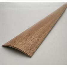 Одноуровневый порог произведен из сплава АД31Т1, изготовленного по ГОСТу. Изделие обеспечивает гладкий переход между различными половыми покрытиями, создавая эстетически привлекательный внешней вид.Порог для пола дает возможность гармонично соединить паркетную доску, ламинат или другое необходимое напольное покрытие. Он создает непрерывный поток между комнатами, придавая интерьеру спокойствие и единство.Алюминиевый материал устойчив к коррозии, что гарантирует долгий срок эксплуатации.Благодаря одноуровневому стыку, профиль легко устанавливается на любом полу и не вызывает неудобств при ходьбе. Весь процесс установки порога на пол станет простым и быстрым.