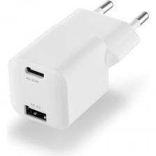 uBear Pulse Dual - ультракомпактное зарядное устройство нового поколения, которое дарит вам максимум возможностей. Заряжайте одновременно два гаджета (USB-A / USB-C) с впечатляющей мощностью до 30W. Инновационный чип с нитридом галлия (GaN), а также передовые стандарты QC 3.0 и Power Delivery гарантируют скоростную зарядку для обоих устройств. Умная регулировка распределения тока подбирает оптимальную мощность для каждого из них. Полная поддержка MagSafe гарантирует скоростную зарядку iPhone, iPad Pro и MacBook Air. Защита от короткого замыкания, перегрева и перенапряжения сохранят аккумулятор, а минималистичный дизайн позволит выглядеть привлекательно в любом интерьере. uBear Pulse Dual - двойная мощь для всех ваших устройств. Два самых популярных в мире разъема. Оптимальное решение как для дома, так и для любых дел за его пределами. С первой до последней секунды зарядки ваше устройство останется в полной безопасности благодаря встроенным продвинутым технологиям защиты от короткого замыкания, перегрева и перенапряжения. Минимальные размеры устройства усиливаются дизайном в стиле «минимализм» в лучших традициях аксессуаров Apple. Классический белый цвет, лаконичные формы и отсутствие лишних деталей - uBear Pulse Dual отлично сочетается с любым гаджетом и органично встроится в любой интерьер.