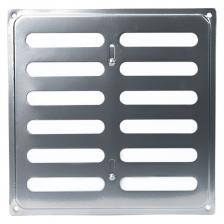 Металлическая вентиляционная решетка - предназначена для подачи и удаления воздуха системами вентиляции в производственных, административных и общественных зданиях с пониженными требованиями к параметрам воздуха в рабочей зоне. Выполняет декоративную функцию - придает эстетичный вид, который впишется в любой интерьер. Не рекомендуется использование в системе принудительной вентиляции, вследствие большого сопротивления воздуха. Она также может быть использована в ванной комнате, кухне, туалете или в любом другом помещении.