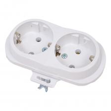 Розетки Aling-Conel серии EON - это сочетание геометрических форм круга и квадрата. Выбрав серию EON, вы обогатите свое пространство особыми и уникальными продуктами. Установка розетки с помощью зажимов происходит быстро и просто благодаря решению, которое позволяет затянуть зажимы несколькими поворотами отвертки, исключая необходимость более сильного затягивания. Установка производится в монтажную коробку с диаметром 60 мм. Затягивание проводов обеспечивается надежным и безопасным винтовым соединением (для проводов сечением до 4 кв. мм.). Подсоединение проводов происходит быстро, так как исключено их выскальзывание во время затягивания. Механизмы без декоративной рамки серии EON производятся в трех цветах: белый, серебряный металлик и черный soft touch (soft touch - с эффектом "мягкого пластика"). Возможность комбинировать механизм розетки с цветом декоративной рамки (более 20-ти вариантов цветов рамок в коллекциях CLASSIC, COLOR, METALLIC и SOFT TOUCH). Простота формы и глянцевый эффект белого цвета делают розетки EON подходящими практически для любых помещений. Внимание: рамка приобретается отдельно.