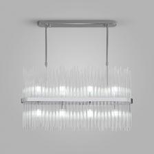 Выразительная люстра Bogate's на 8 рожков в цвете латунь преобразит потолочное пространство и создаст в помещении полноценное освещение на площади 14 м кв. Декоративные хрустальные пластины, украшенные сменными лампами с цоколем E14 типа свеча переливаются на свету искристыми завораживающими бликами. В производстве использовали особое стекло с эффектной огранкой и высококачественный металл с надежным защитным покрытием.