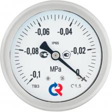 Промышленный вакуумметр в корпусе из нержавеющей стали с возможностью гидрозаполнения (виброустойчивый). Применяется для измерения давления неагрессивных к медным сплавам жидких и газообразных, не вязких и не кристаллизующихся измеряемых сред с температурой до 150°C. Этот тип вакуумметра может использоваться в условиях повышенной вибрации и при измерении переменного давления. Повышенная устойчивость к воздействию окружающей среды - степень защиты прибора IP65.Прибор поставляется "сухой" (готовый к гидрозаполнению). При измерении давления с высокими динамическими нагрузками прибор необходимо заполнить глицерином или силиконом. Объем заполняющей жидкости: 90 мл.Область применения:теплоснабжениеводоснабжениегорнодобывающая промышленностьэнергетикамашиностроениеПринцип действия вакуумметра основан на зависимости деформации чувствительного элемента от измеряемого давления разреженных газов. В качестве чувствительного элемента используется трубка Бурдона. Под воздействием измеряемого давления свободный конец трубки перемещается и с помощью специального механизма вращает стрелку прибора.