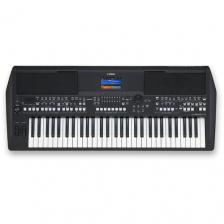 MIDI-клавиатура Yamaha PSR-SX600 черный